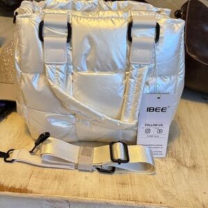 Women's small white quilt puffer bag